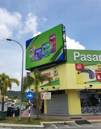 led display board